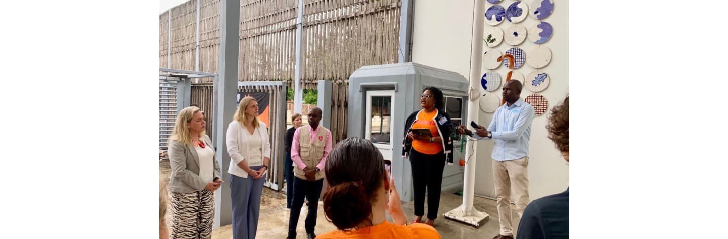 Sociedade civil alerta para emergência da violência digital contra mulheres